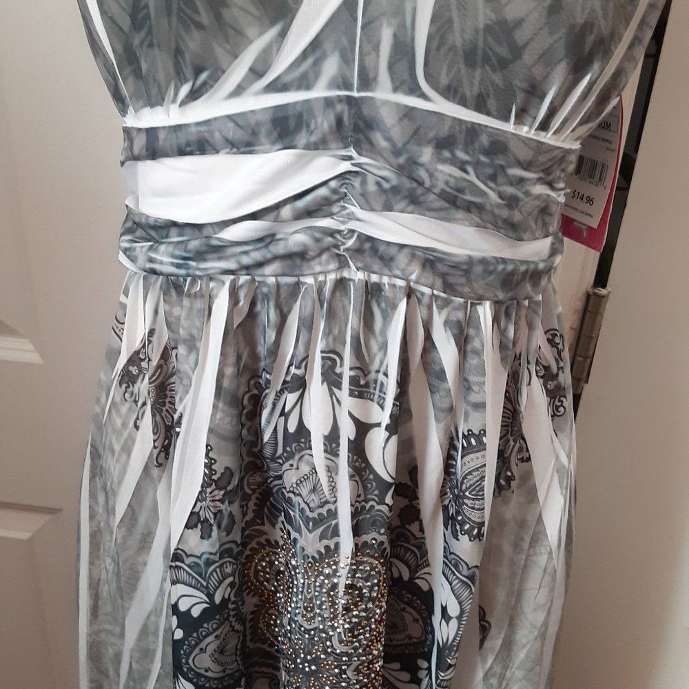 Y2K In Gear gray & white halter dress brown beads on halter - Picture 9 of 15